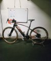 E-GRAVEL OLYMPIA EXPLORER 900 TG. M SOLO 287 KM!